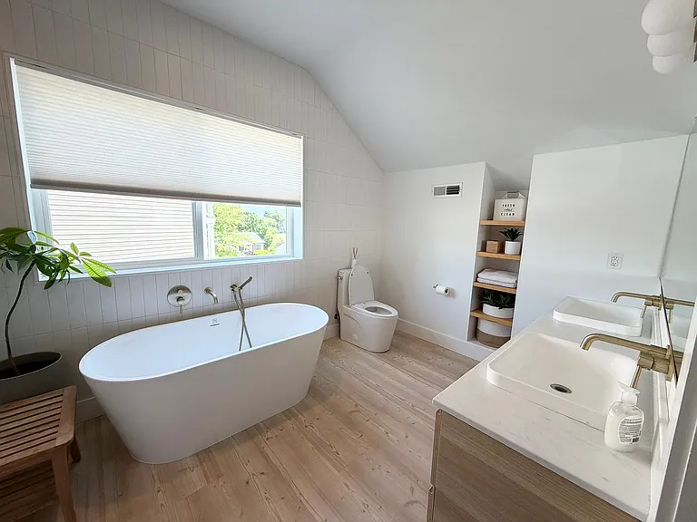 409 Evans Dr — Photo 18