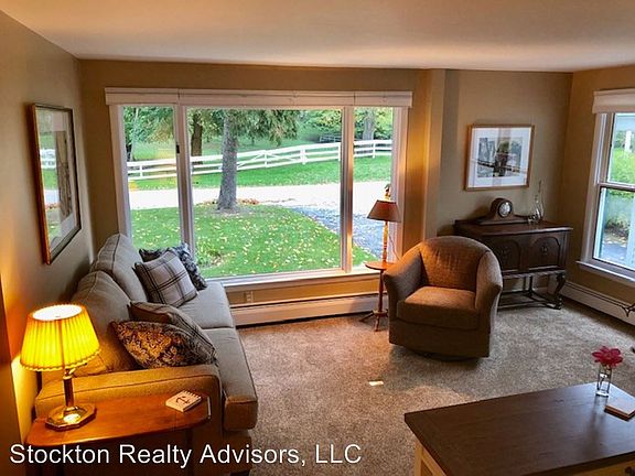 5th image of 408 N Lincoln St