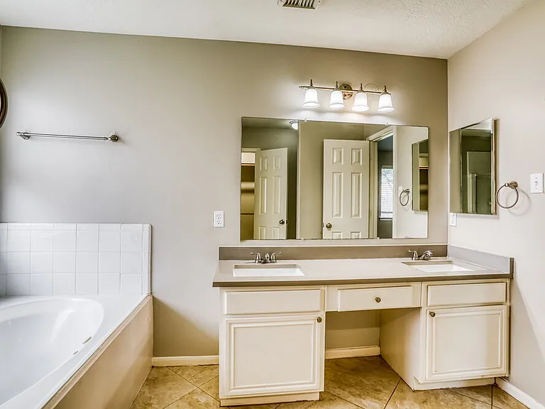 6614 High Stone Ln — Photo 12