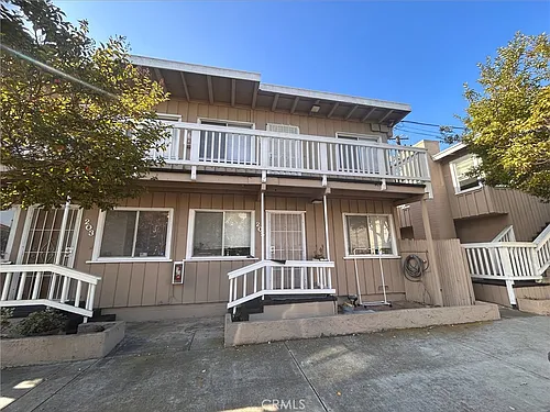 205 1/2 Acacia Ave Photo 1