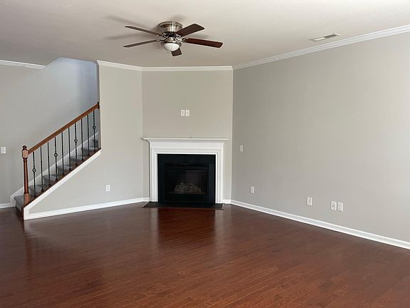 5th image of 118 Edenton Ln