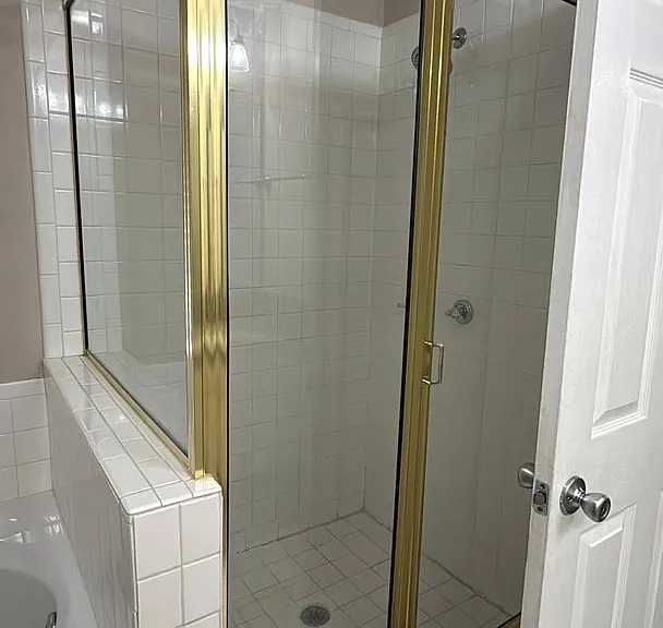 9812 Kings Pointe Dr — Photo 25