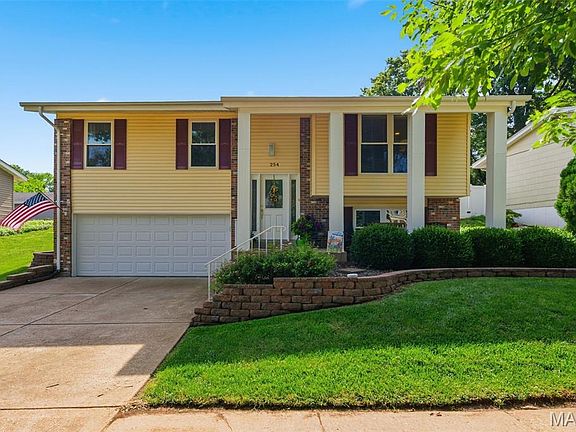 2nd image of 254 Village Mead Dr