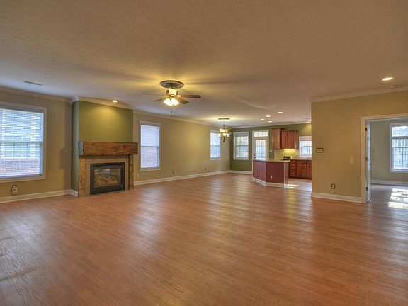 5th image of 9424 Westland Crossing Way