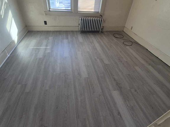 3rd image of 133 Pleasant St #5
