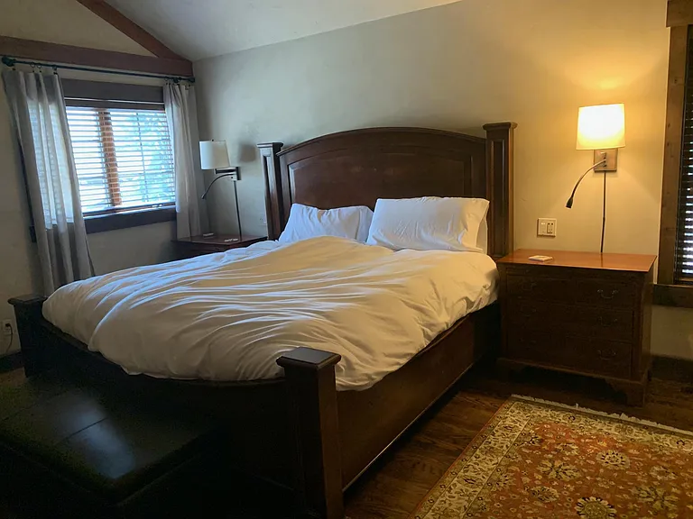 1st ensuite bedroom