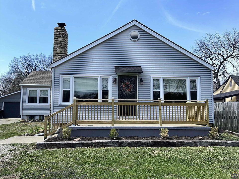 1st image of 3511 NW Rochester Rd