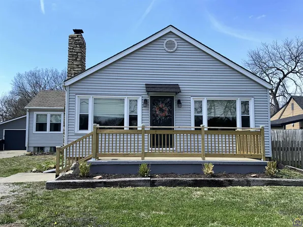 3511 NW Rochester Rd, Topeka, KS 66617