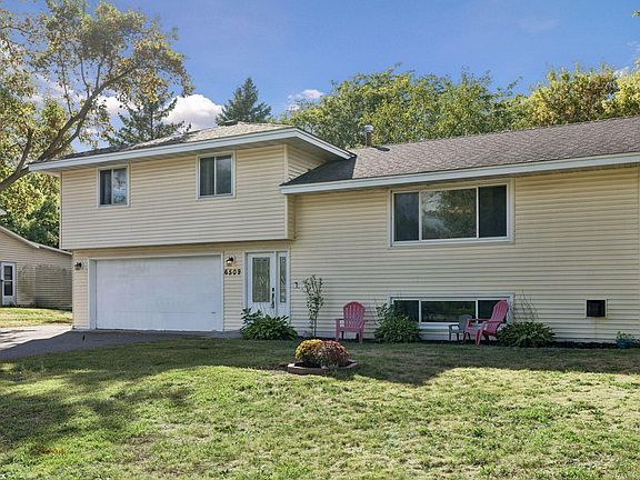 2nd image of 6509 Edgemont Blvd N
