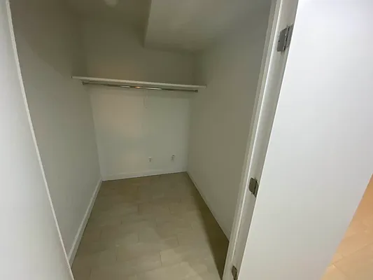 Rented by Premier Metro Realty Corp | media 26