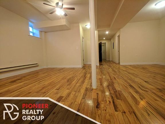4th image of 1115 W Oakdale Ave #1121GDN