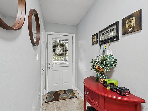 5th image of 6099 Hilburn Rd