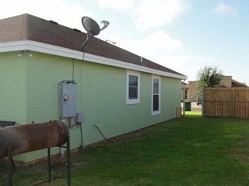 5th image of 1428 Doctora Eve Perez Ln