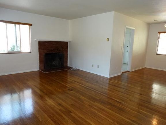 2nd image of 4001 Don Tomaso Dr APT 2