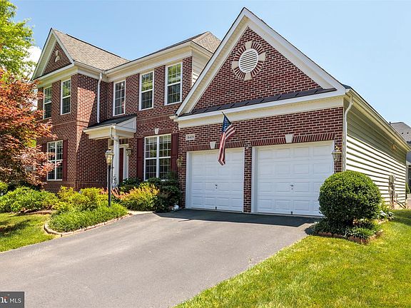 2nd image of 8405 Ravenglass Ct