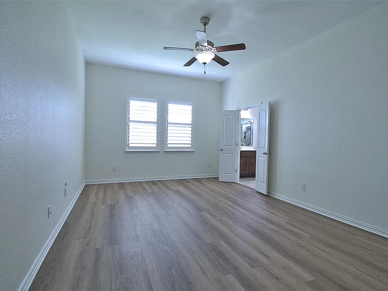 413 Granite Rock Ln — Photo 23