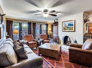 5930 Sandhurst Ln APT 120, Dallas, TX 75206