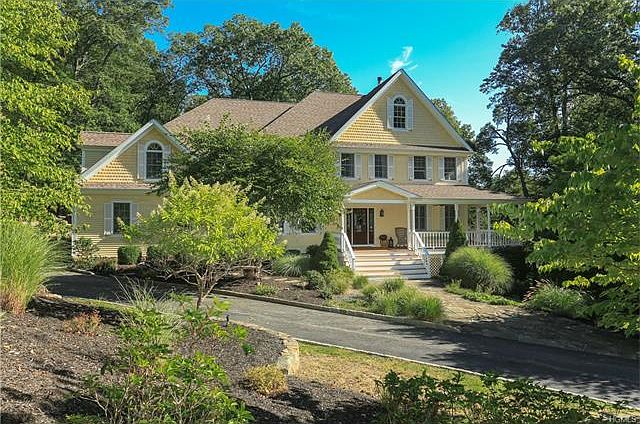 2nd image of 1370 Rustic Ridge Ct