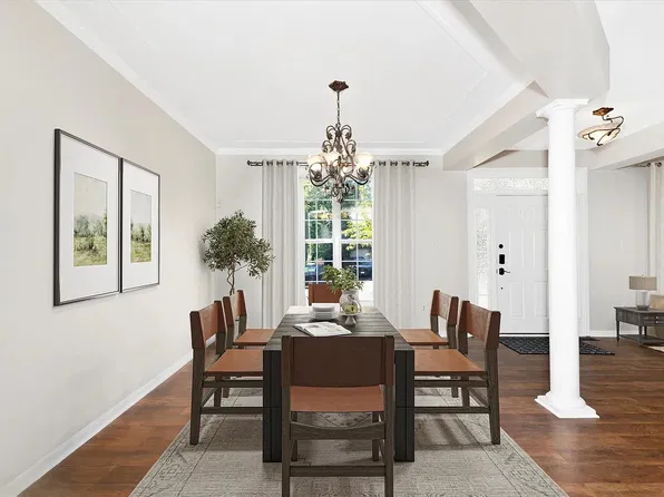1713 Dearbought Dr, Frederick, MD 21701
