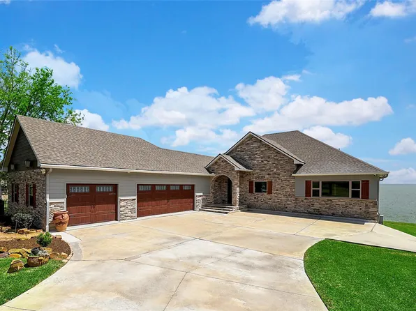 260 Legacy Blvd, Pointblank, TX 77364