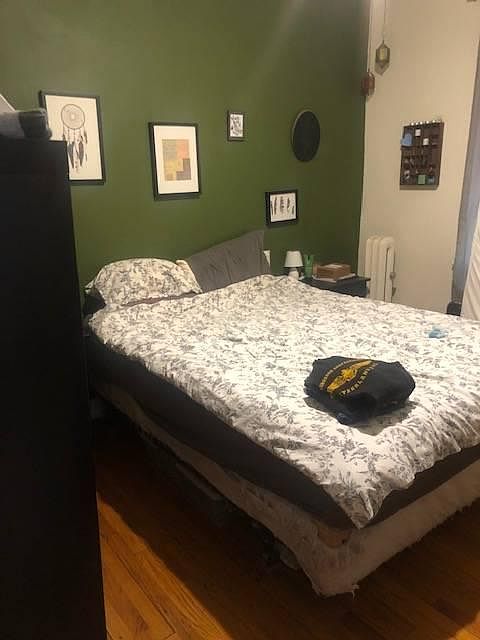 1st image of 1232 W Albion Ave APT 1C