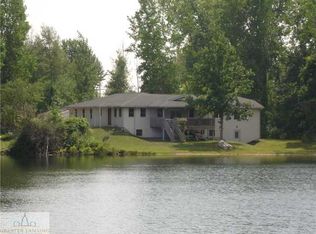8296 W Washington Rd, Sumner, MI 48889