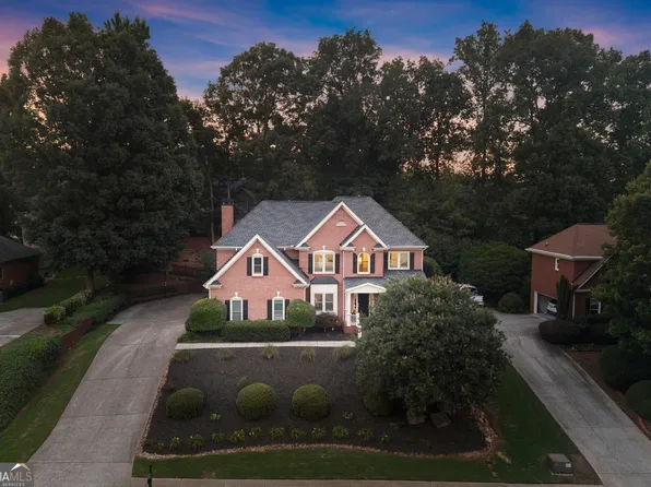 1215 Lake Washington Cir, Lawrenceville, GA 30043