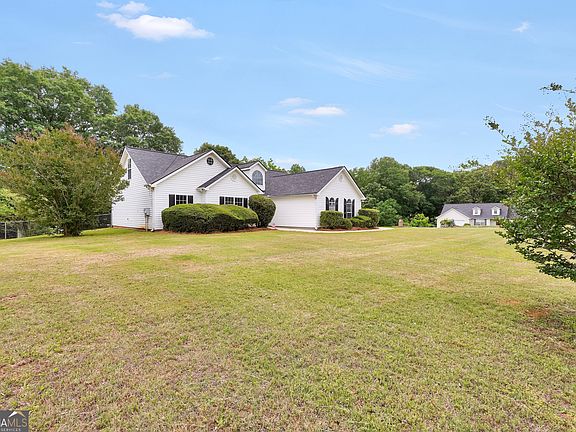4th image of 2001 Big Cypress Ln