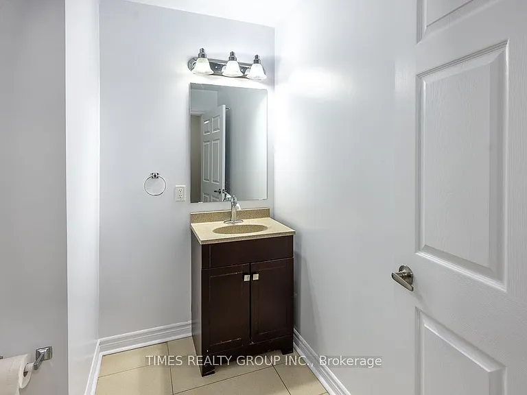 384 Rogers St #G03 — Photo 16