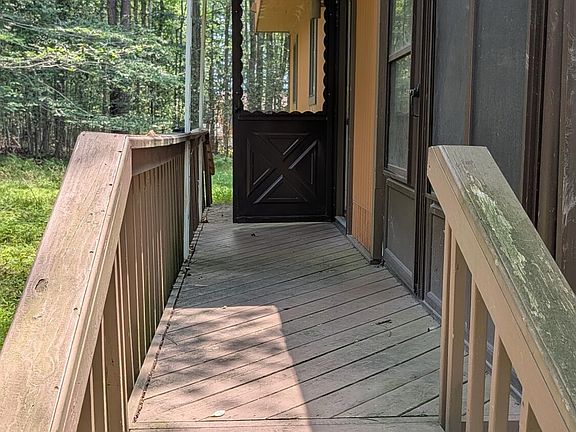 3rd image of 152 Wyalusing Dr