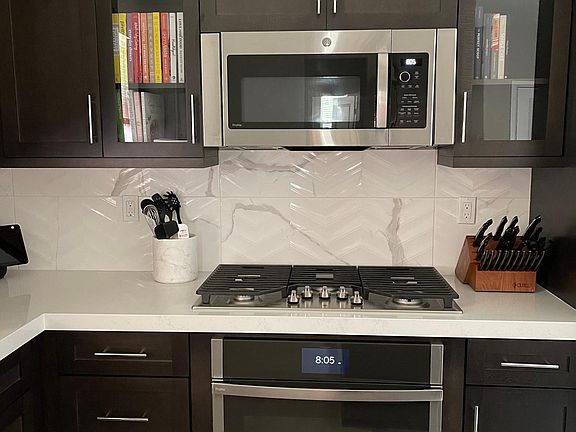 4th image of 10848 Olivia Way