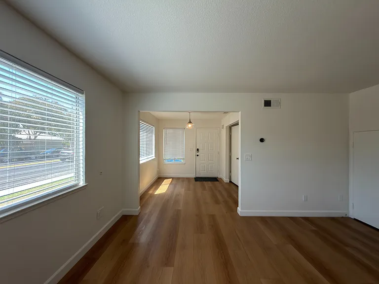 770 Harrison St #14 — Photo 2