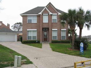 2 Quintana Pl, Galveston, TX 77554