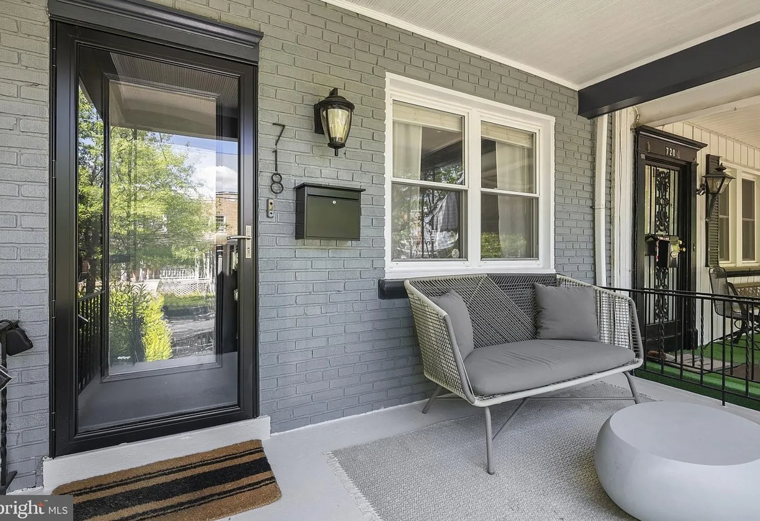 4 bed, 1800 sqft, $4,000 — Photo 2
