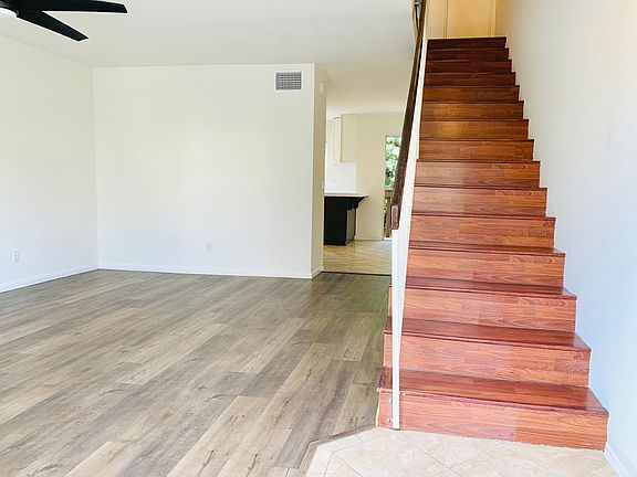 2nd image of 3626 Lemona Ave Unit E