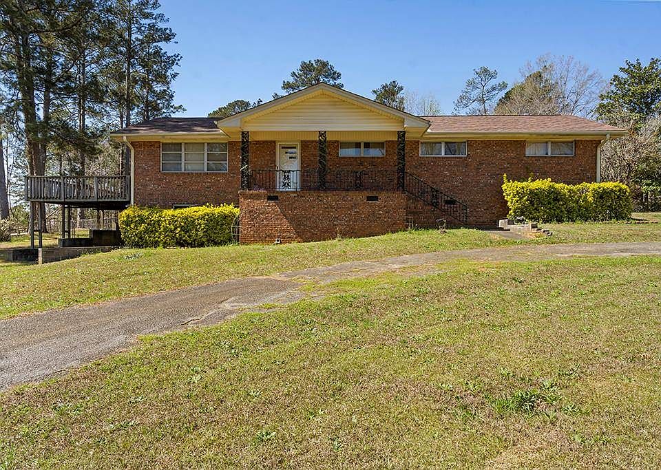 1st image of 116 Brookhaven Dr
