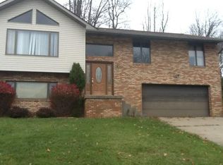 130 Westgate Dr, Wheeling, WV
