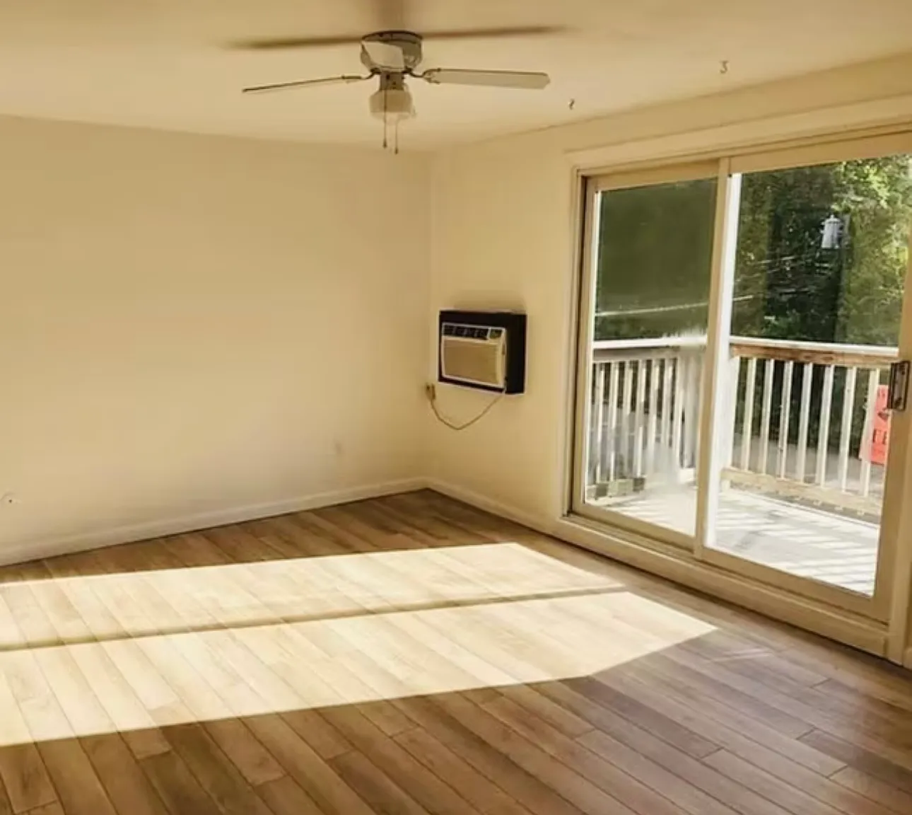 2 bed, 783 sqft, $2,000 — Photo 2