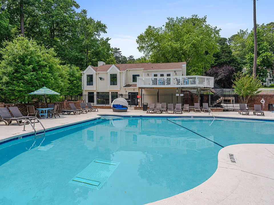 Lake Lynn Reserve Apartments