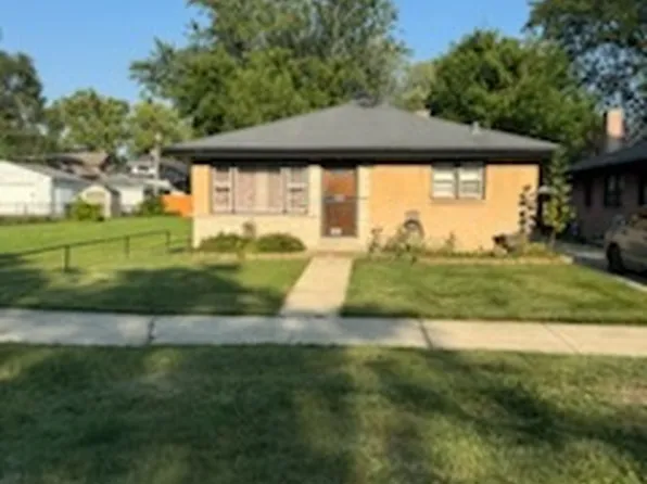 1937 S 7th Ave, Maywood, IL 60153