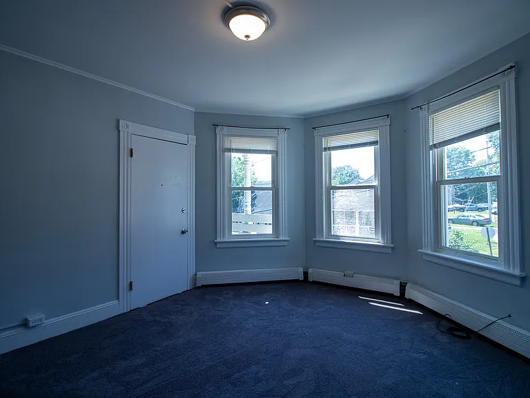 19-21 Perry Hill Rd #2L — Photo 3