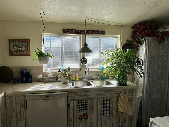 4th image of 97633 State Line Ln