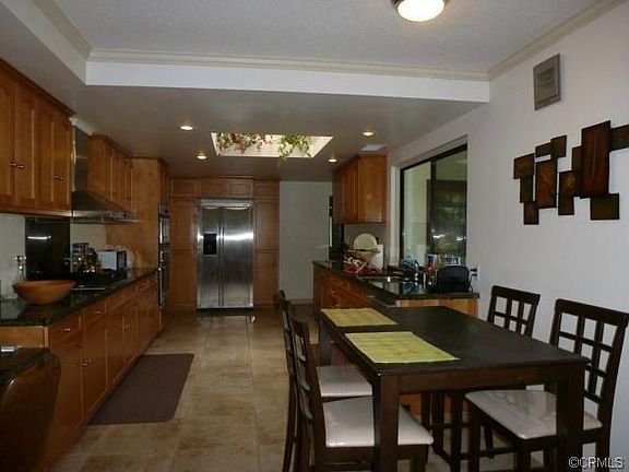 4th image of 541 Fountain Springs Ln