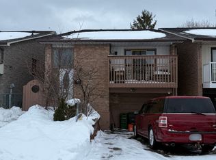 107 Braymore Blvd, Toronto, ON M1B2N6