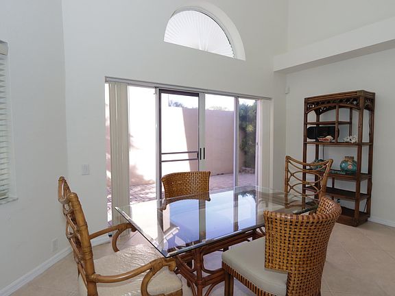 4th image of 28781 Carmel Way