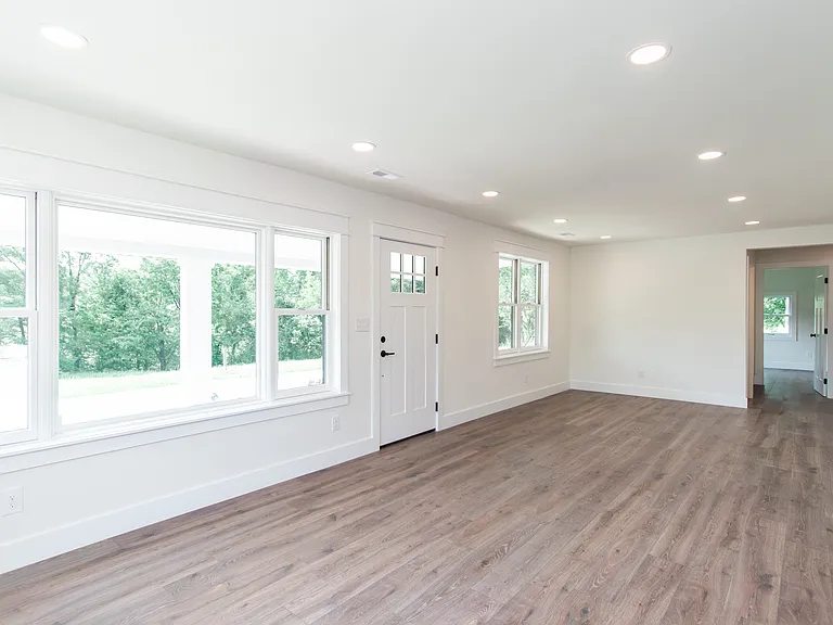 118 Hamilton Rd — Photo 7