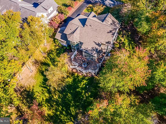 5th image of 8424 Bearhurst Dr