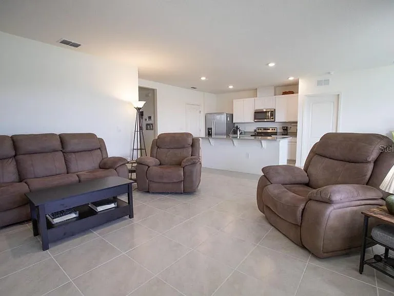 5062 Foxglove Cir — Photo 7
