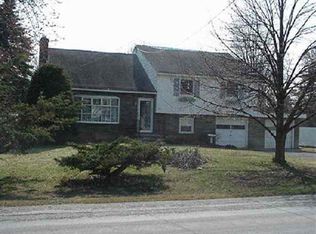 127 Charlton Rd, Ballston Lake, NY 12019