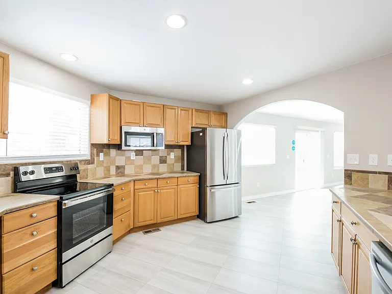 6504 E Asbury Ave — Photo 10